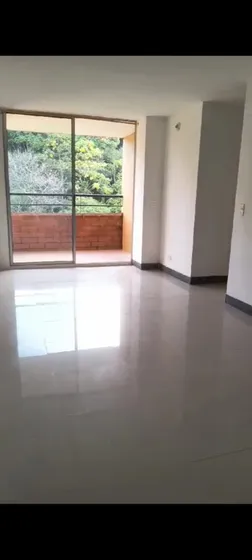 Apartamento En Venta En Rodeo Alto. Cod V12527