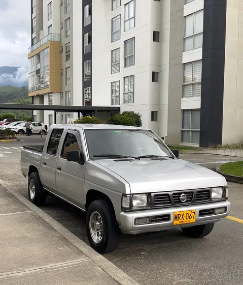 Nissan D21 2.4 4x2