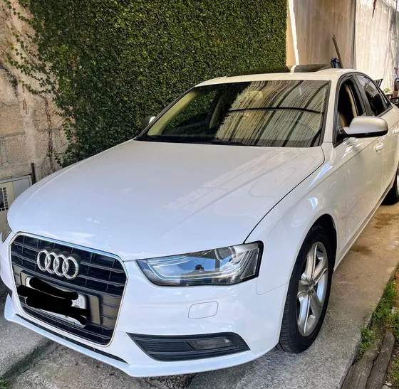 Audi A4 2.0 Tfsi Ambiente Multitronic 4p