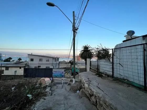 Vende Sitio Ubicado En Centro Coquimbo.
