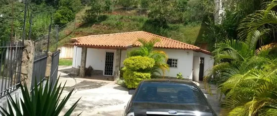 Casa En Venta En Urbanización Pan De Azúcar, Carrizal Estado Miranda