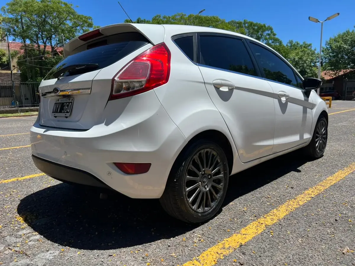 Miniatura 6