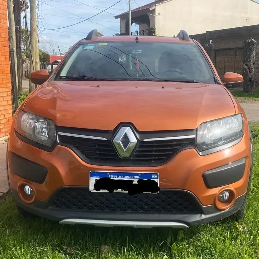 Renault Sandero Stepway 1.6 Expression 105cv