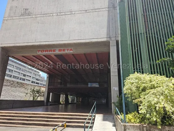 Local En Alquiler Los Ruices Mls #25-12293