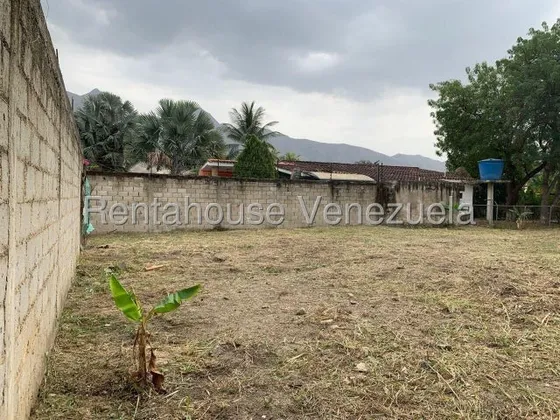 Terreno De 1001 Mts Inm En Venta En Una Exclusiva Zona De San Diego. Posee Cerca Perimetral, Agua Blanca, Punto De Electricidad, Pozo Septico. Lvigilancia 24h. Las Morochas
