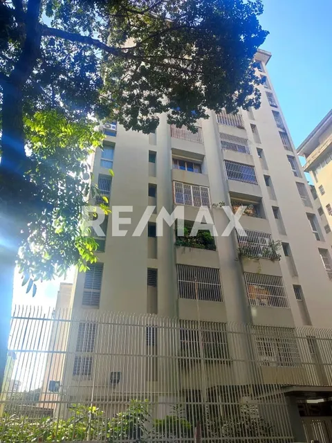 Venta De Apartamento Urb. La Urbina Calle 3a