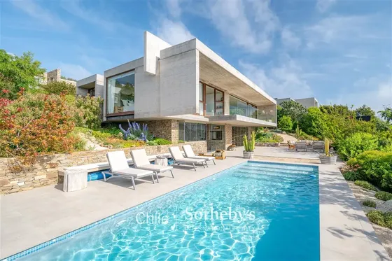 Moderna Casa En Condominio Fundo Zapallar