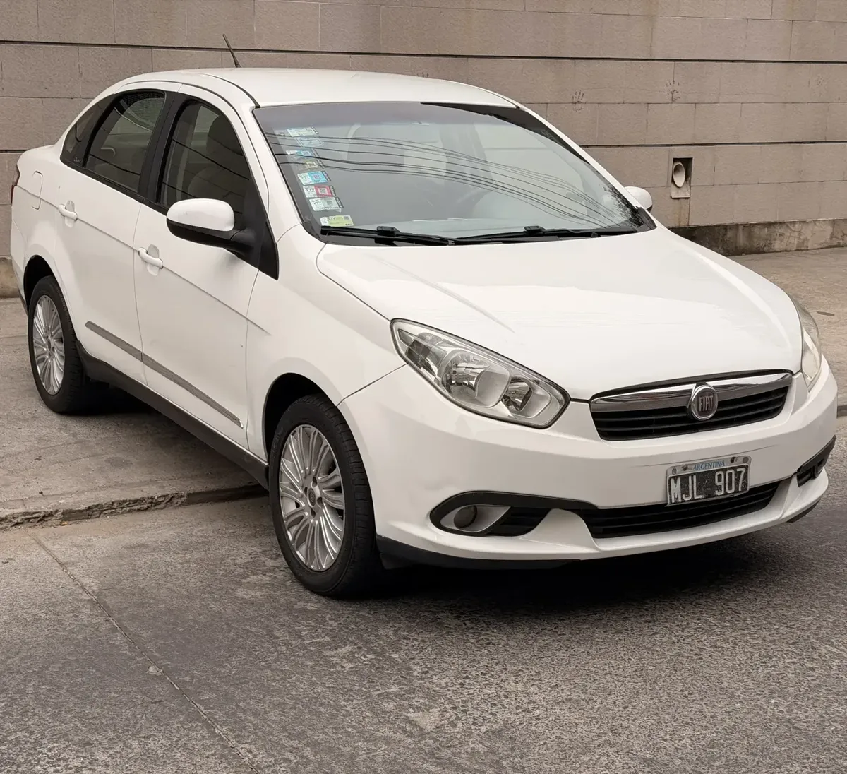 Fiat Grand Siena 1.6 Essence 115cv Pack Seguridad