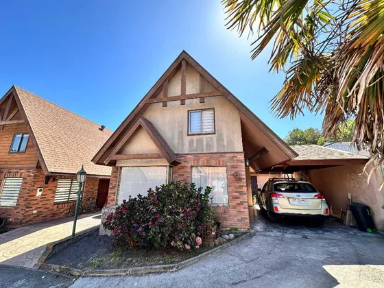 Casa 5 Dormitorios Valle Escondido, Concepción