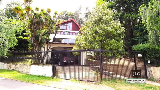 Casa En Venta Con Gran Sitio En Villuco