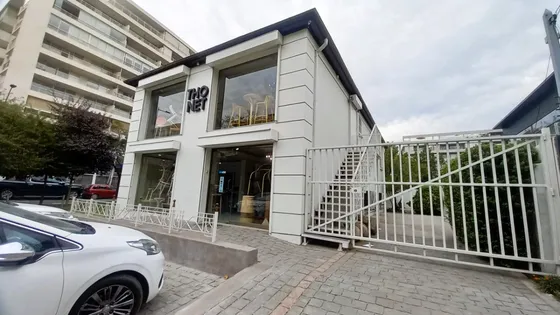 Excelente Casa Con Uso Comercial