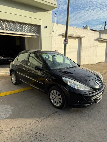 Peugeot 207 1.6 Xt