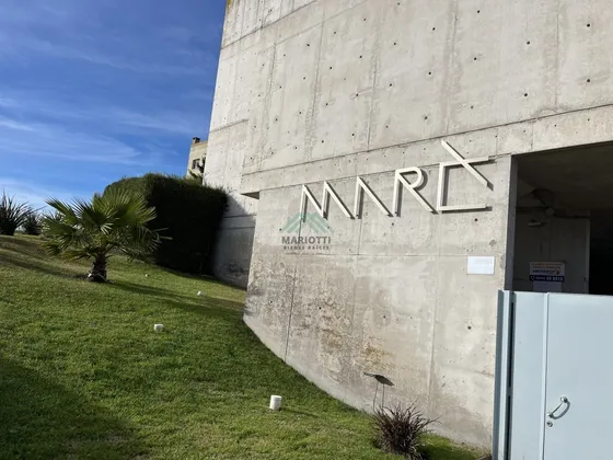 Valeria Del Mar - Pinamar - En Venta - Depto 3 Ambientes Con Pileta Y Amplia Cochera