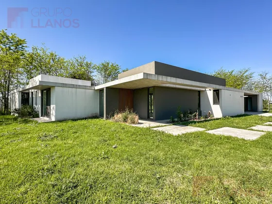 Venta De Casa A Estrenar Con 3 Dormitorios Con Vista Al Golf En Everlinks