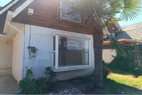 Acogedora Casa En San Bernardo