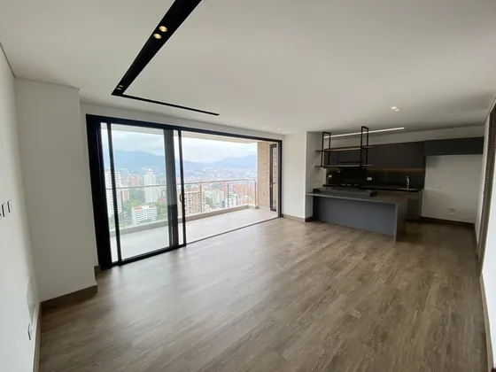  Apartamento En Arriendo Ubicado En Poblado Sector Los Balsos  (27294).