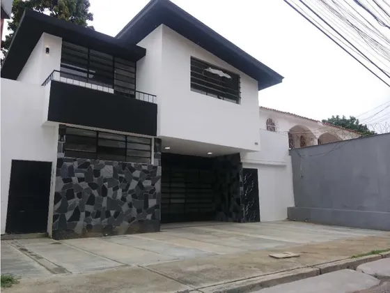 Casa Comercial En Alquiler Mas-9947221