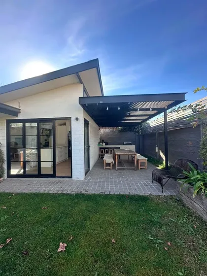 Casa Remodelada En Arriendo En Vitacura 3d/2b
