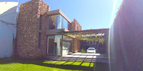 Venta  Casa 1 Dormitorio  Estrenar  Excelente Calidad Constructiva. Permutamos Rosario