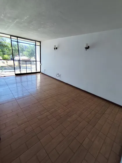 Oportunidad / Villa Portales / Metro U. Santiago / 2d+1b