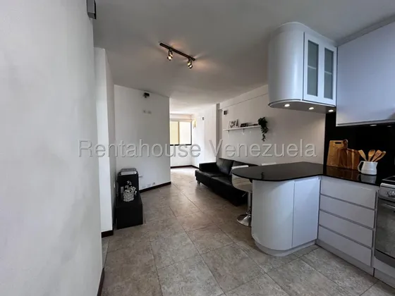 Mls #25-20350 Alquiler Colinas De Bello Monte Mr