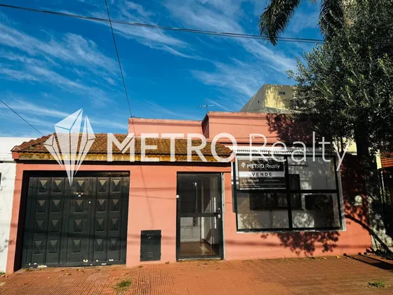 Casa En Venta 5 Ambientes En Caseros