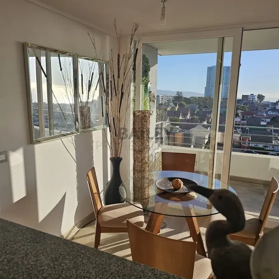 Departamento En Venta De 3 Dorm. En Viña Del Mar