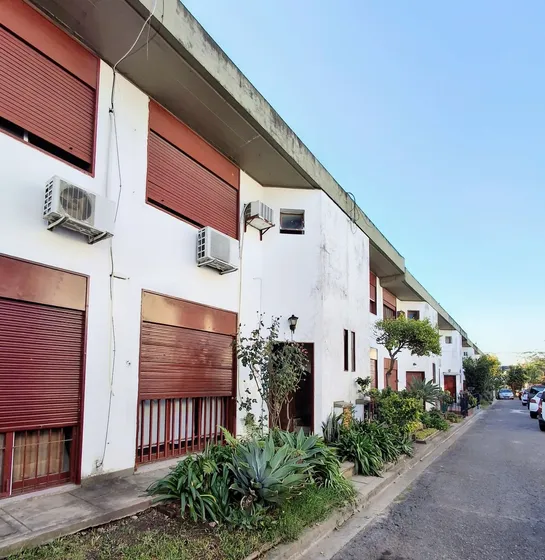Venta Casa Duplex 4 Amb Barrio Cartero Hurlingham