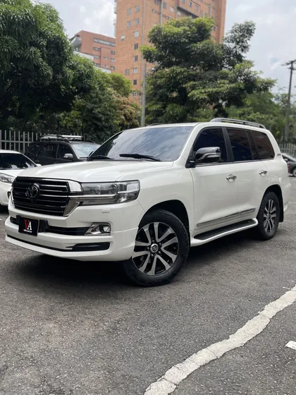 Toyota Land Cruiser 4.5 Excalibur Diesel