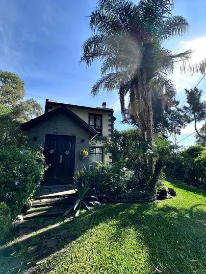 Casa En Venta 4 Ambientes En El Carmencito