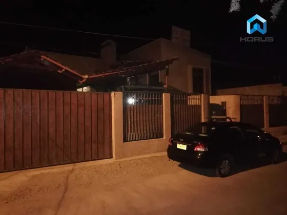Casa En Venta De 4 Dorm. En Copiapó