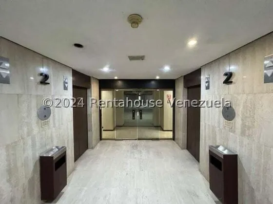 Apartamento En Venta En La Castellana  Mls #25-22011  M.m