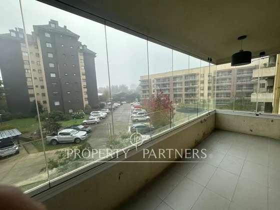 Departamento En Exclusivo Condominio En Sector Isl...