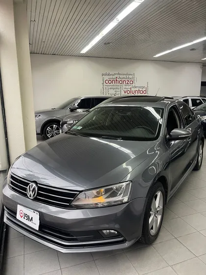 Volkswagen Vento 2.5 Advance Plus 170cv