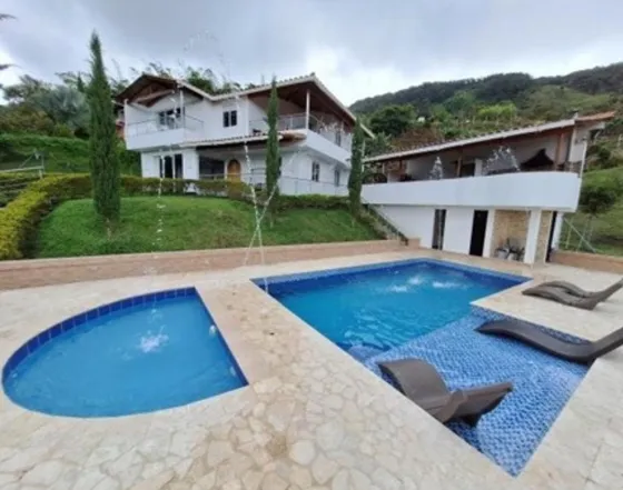 Finca Para La Venta A 20 Minutos De La Piedra Del Peñol   