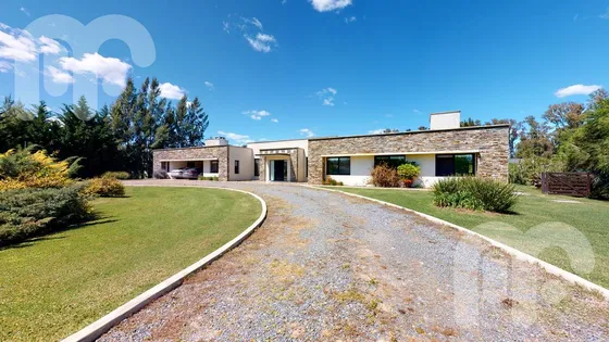 Venta Casa Campos De Roca 3 Dormitorios