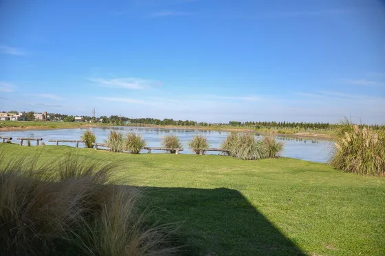 Lote En Venta En Barrio Privado Haras De Funes