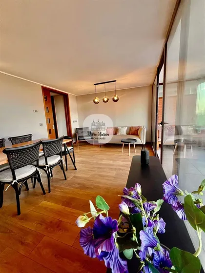 Departamento En Arriendo De 2 Dorm. En Vitacura
