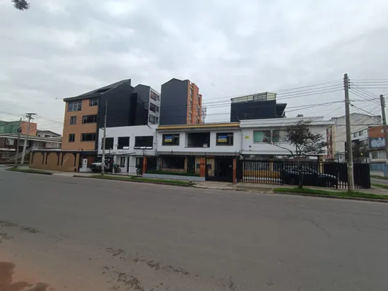 Casa En Arriendo Galerias, Bogota