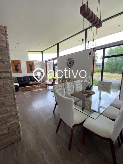 Impecable Casa Arriendo Exclusivo Condominio