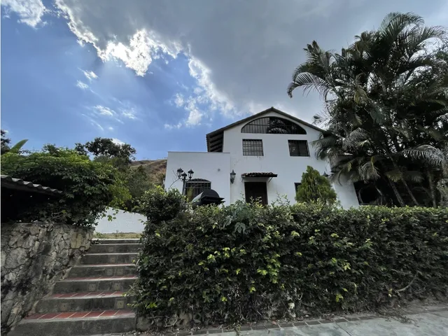 Casa En Venta El Castaño Sector Planta Vieja Maracay Aragua