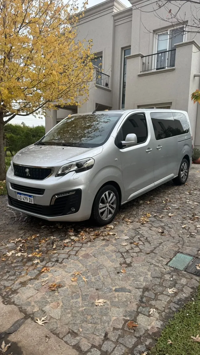 Peugeot Traveller 2.0 Hdi 150cv