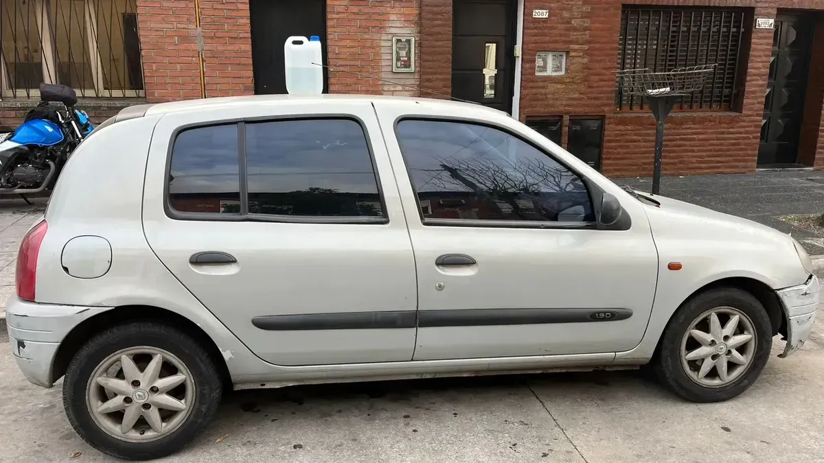 Renault Clio 1.9 Rnd Aa
