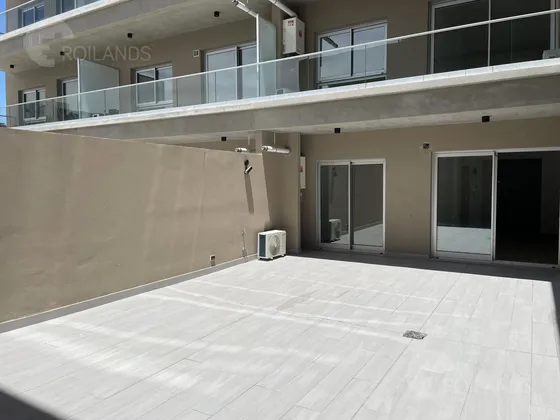 Venta Departamento De 2 Ambientes Con Patio Y Amenities -cochera Opcional- En Nuñez