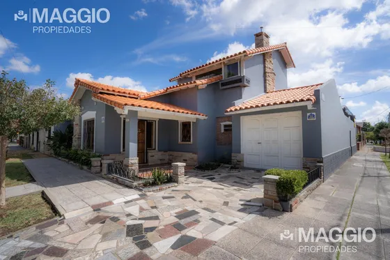 Casa En  Venta Ramos Mejia
