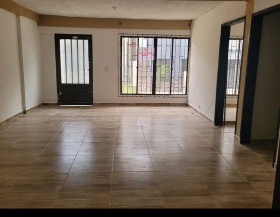 Vendo Casa 2 Pisos Independientes Buena Renta. Jardin  1.