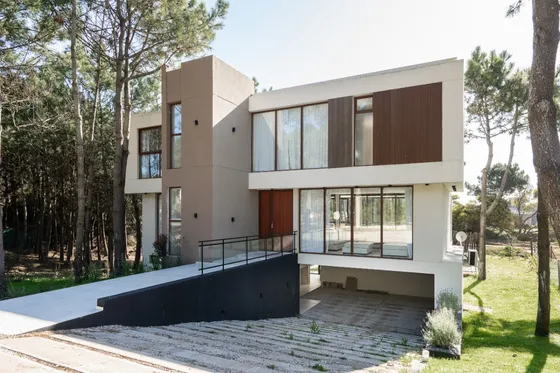 Casa En Venta - 7 Ambientes - Costa Esmeralda - Marítimo Iii