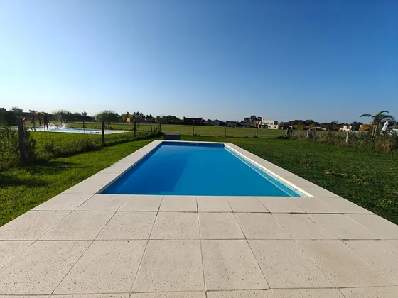 Casa Con Pileta En San Sebastian Area 1