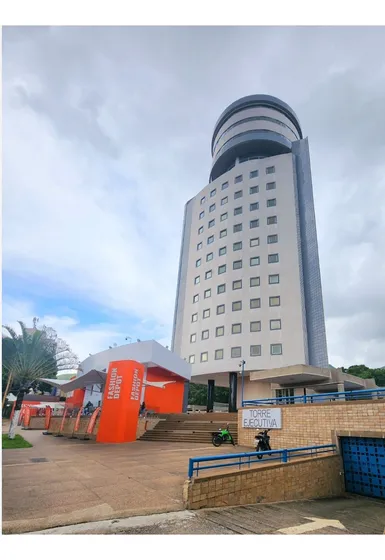 Alquiler/venta Oficina Torre Ejecutiva Urbanizaciónel Parral