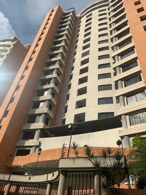 Vendo Apartamento Trigaleña, 3hab,2 Banos,2 Puestos,maletero 50% Luz Calle Cerrada